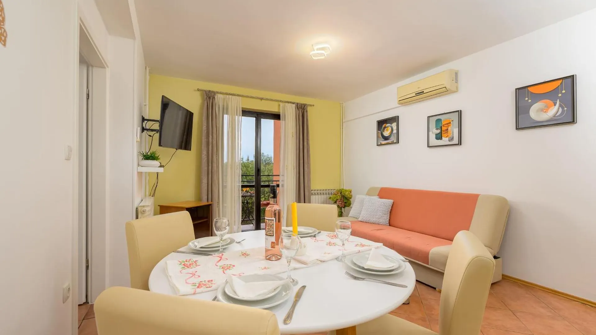 Apartment Ferienwohnungen Silvana Stinjan Croatia